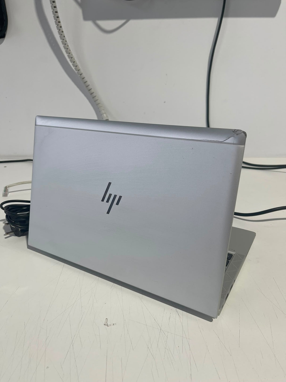 HP EliteBook 845 G7 Reacondicionado GRADO C — 14" FHD IPS, AMD Ryzen 3 PRO 4450U, 16GB RAM, SSD | Outlet Oportunidad
